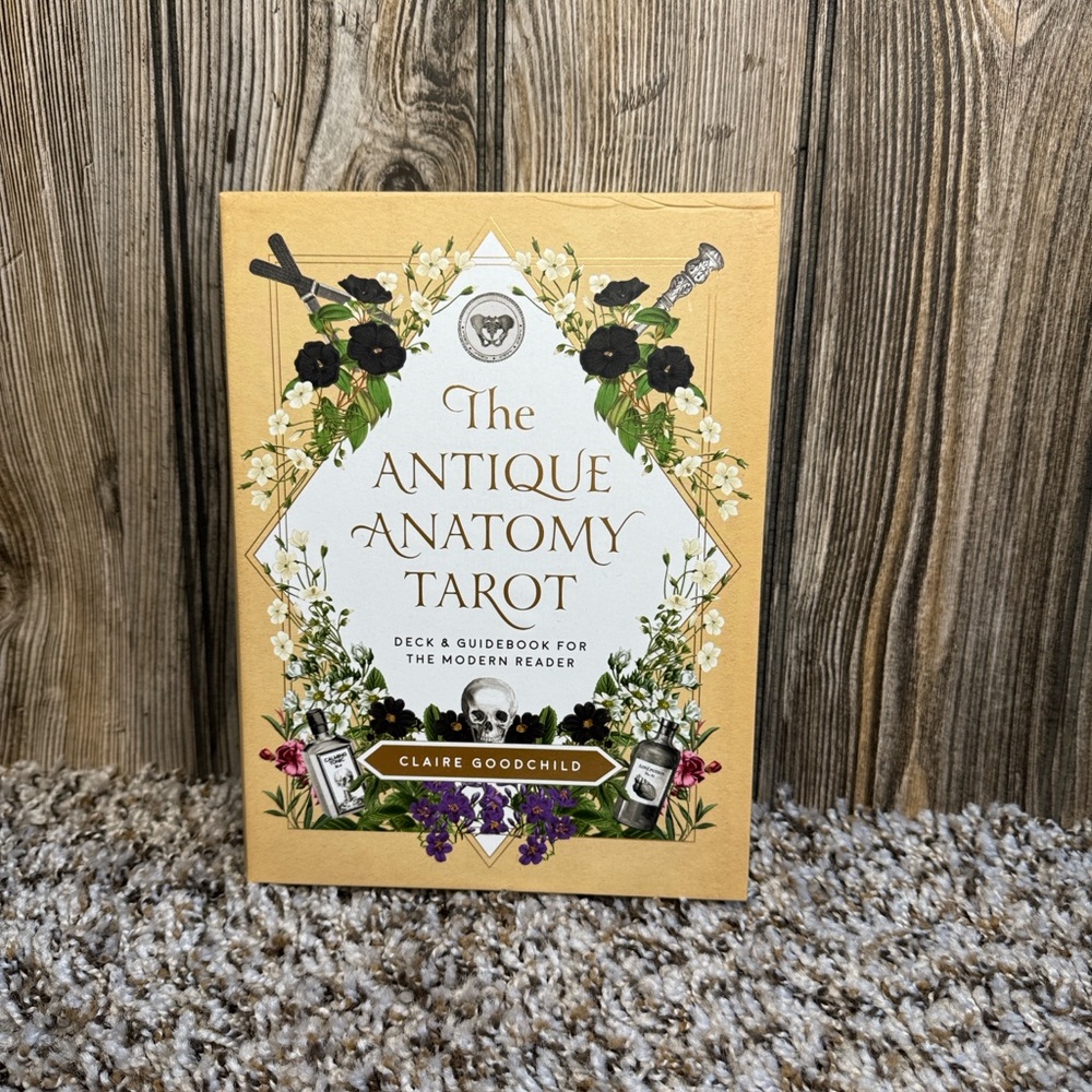 Antique Anatomy Tarot Deck